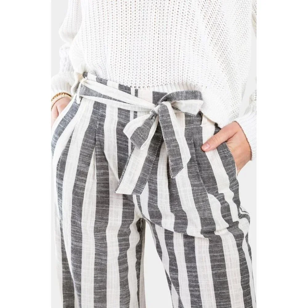 Francesca's Indigo Rising Belted Linen Pants Wide Leg - Picture 5 of 7